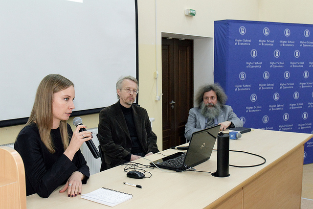 Наталия Никифорова поучаствовала в дискуссии в рамках Фестиваля актуального научного кино